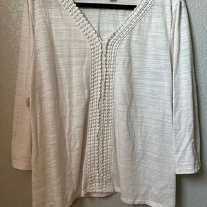Carolyn Taylor Cream V-Neck Blouse